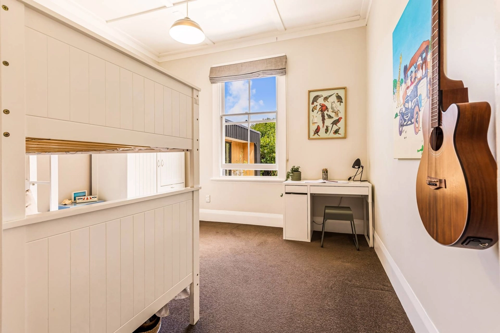 Photos of 1/5 kotuku street te