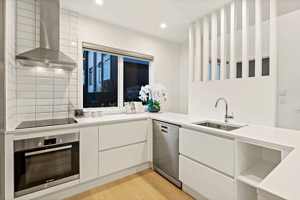 Photos of 17C Holland Avenue