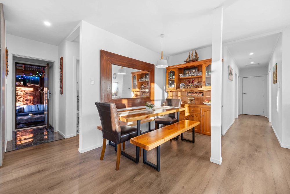 Photos of 75 Penrose Road