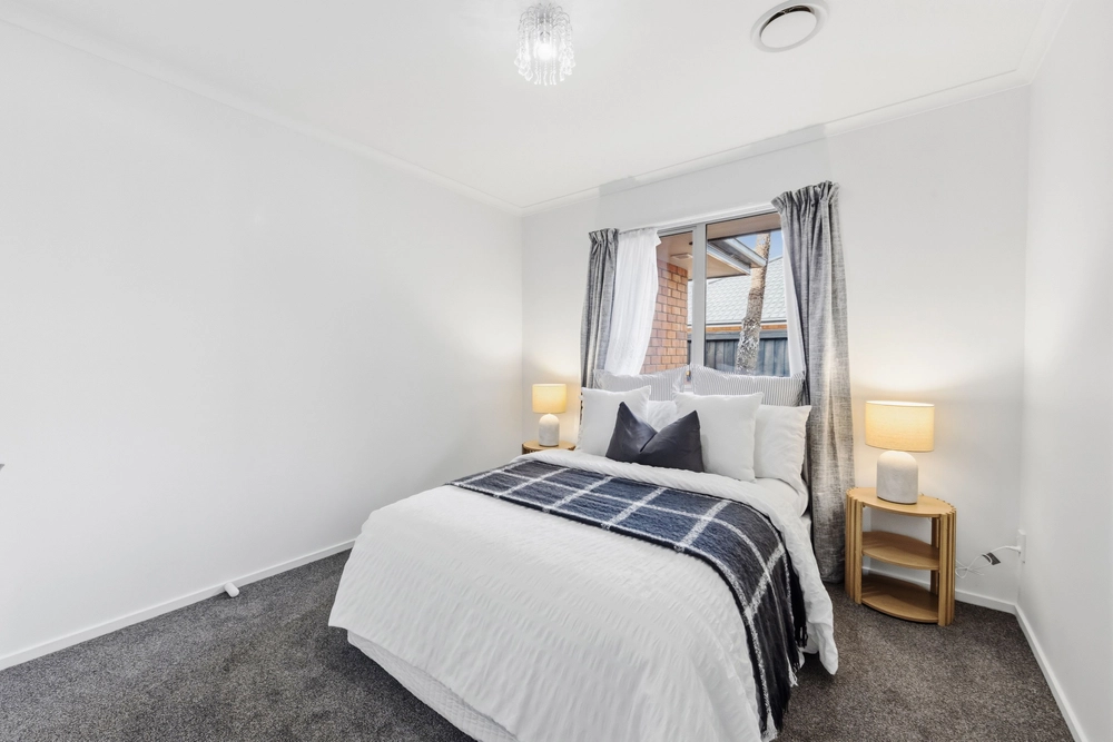 Photos of 45 Kinsella Crescent
