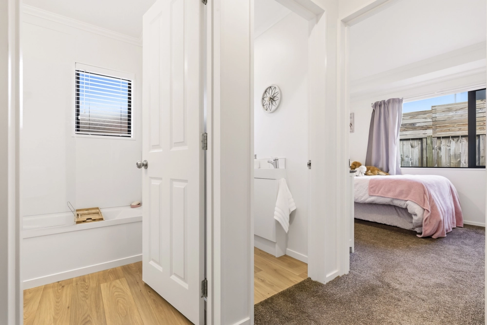 Photos of 20 Whetu Place