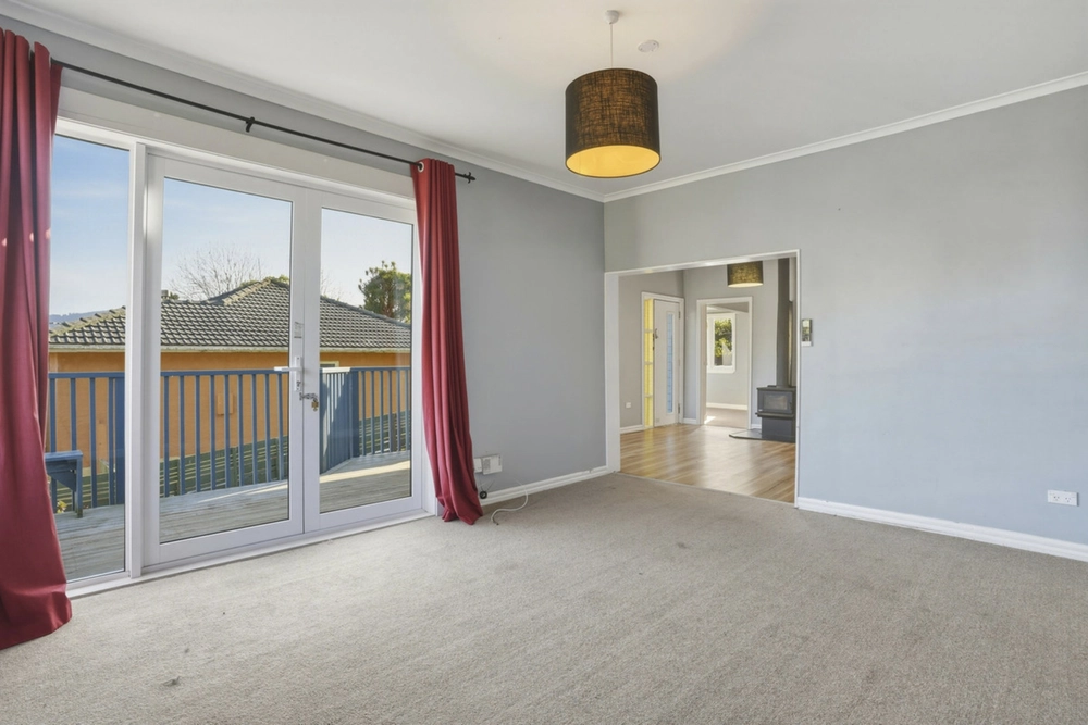 Photos of 7 Dickson Street