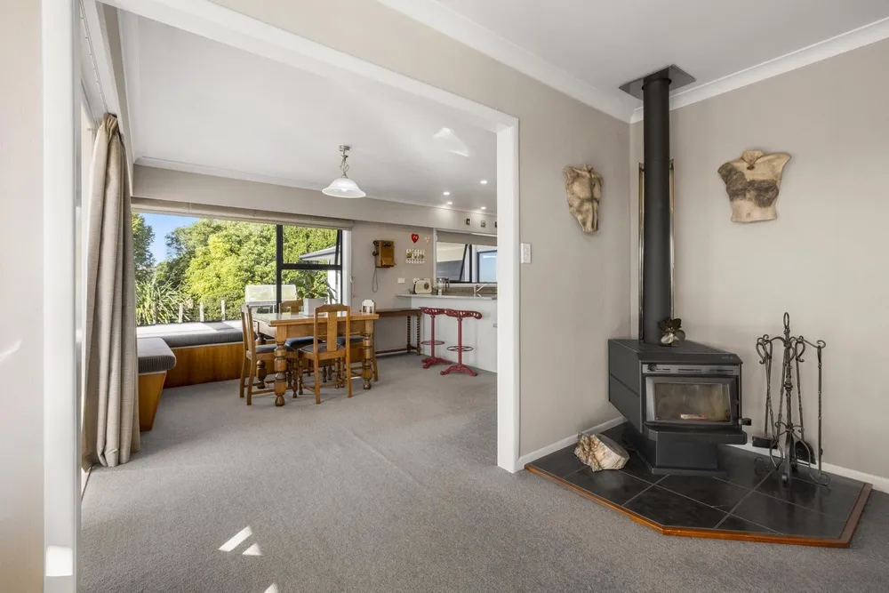 Photos of Unit 3, 957 Taotaoroa Road