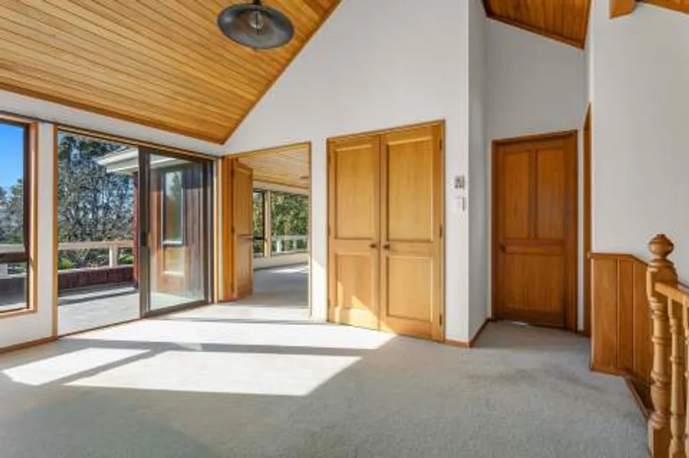 Photos of 9 Moore Road