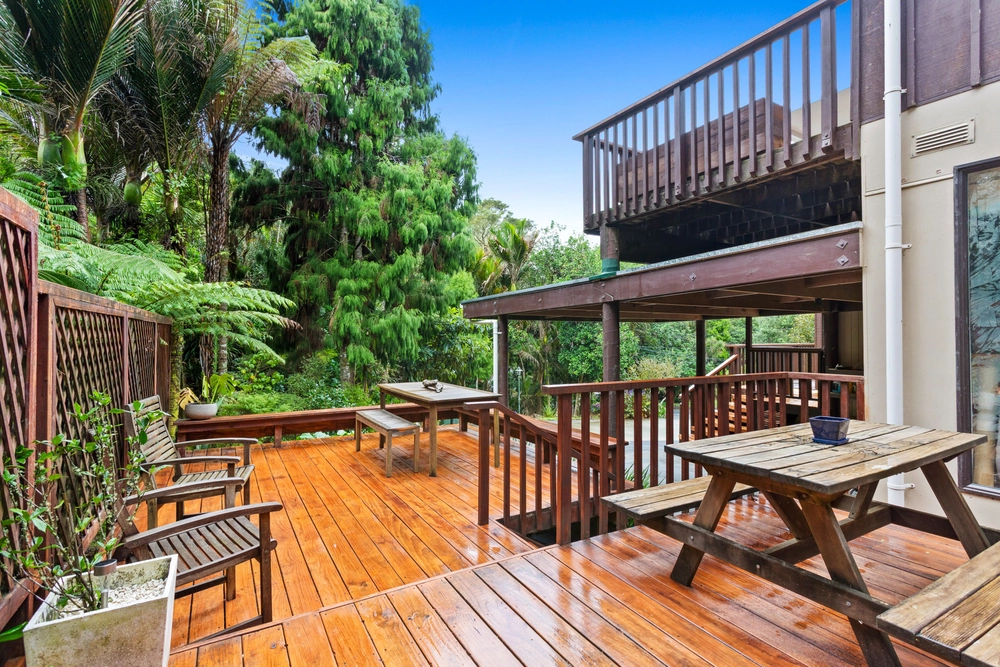 Photos of 54 Wood Bay Road