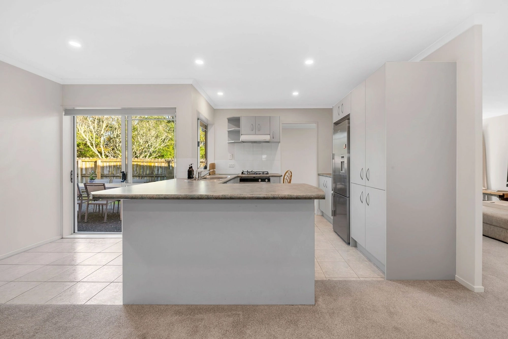 Photos of 2/32 Glanworth Place