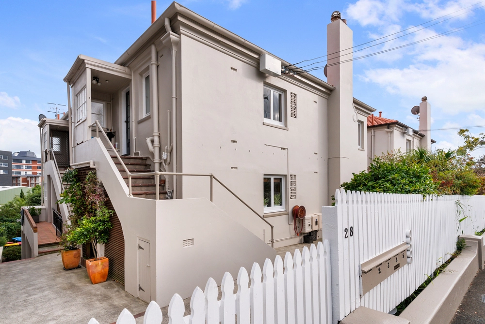 Photos of 5/28 St Georges Bay Road