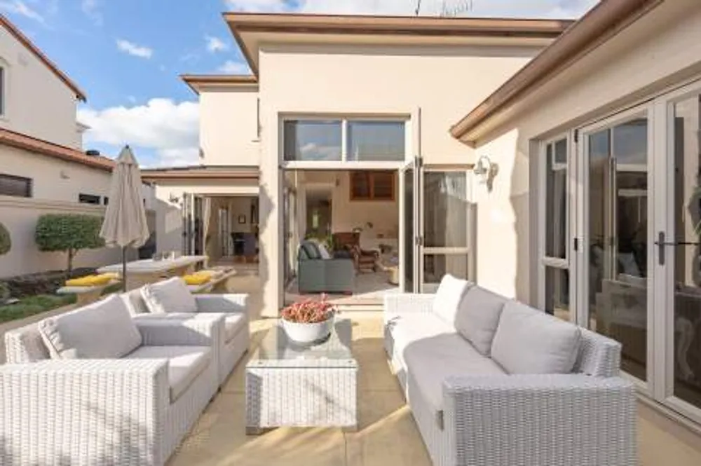 Photos of 114 Palm Beach Boulevard