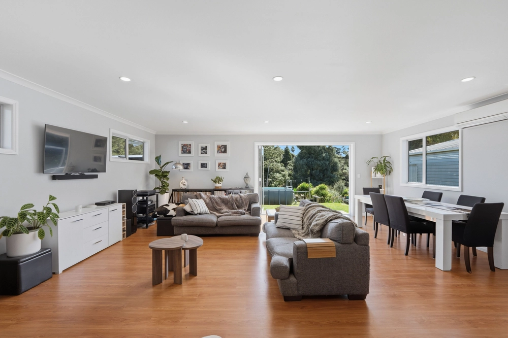 Photos of 23 Tabitha Crescent