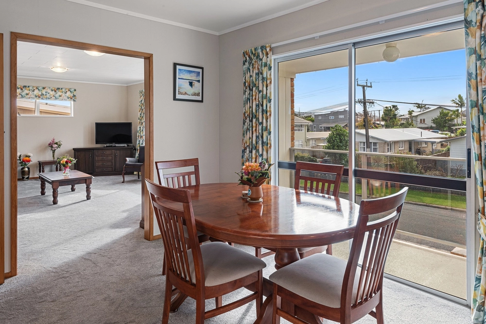 Photos of 16 Sorrento Street
