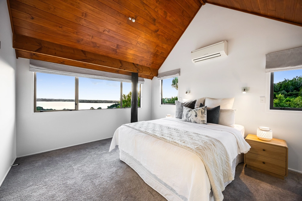 Photos of 7 Odin Place