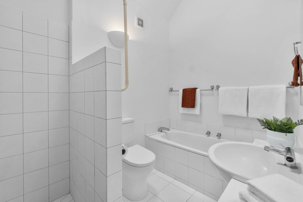 Photos of 13 Mamie Street
