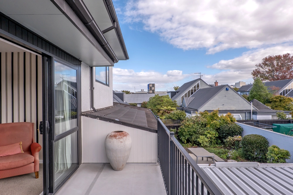 Photos of 15 Mcdougall Avenue