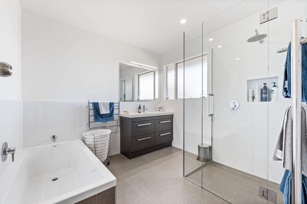 Photos of 17 Tanoa Place