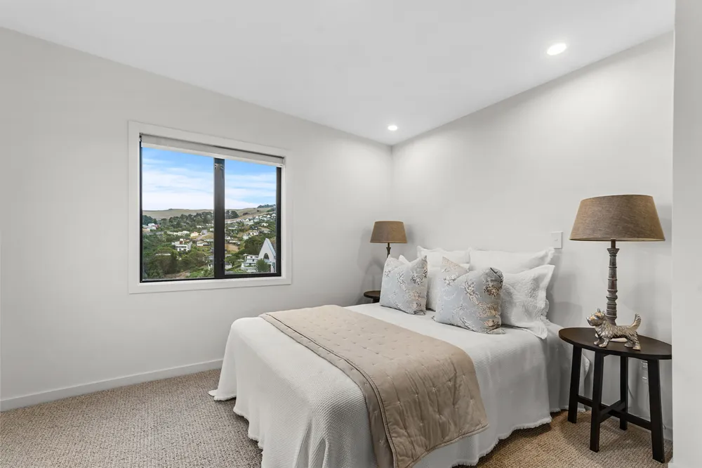 Photos of 72 Glenstrae Road