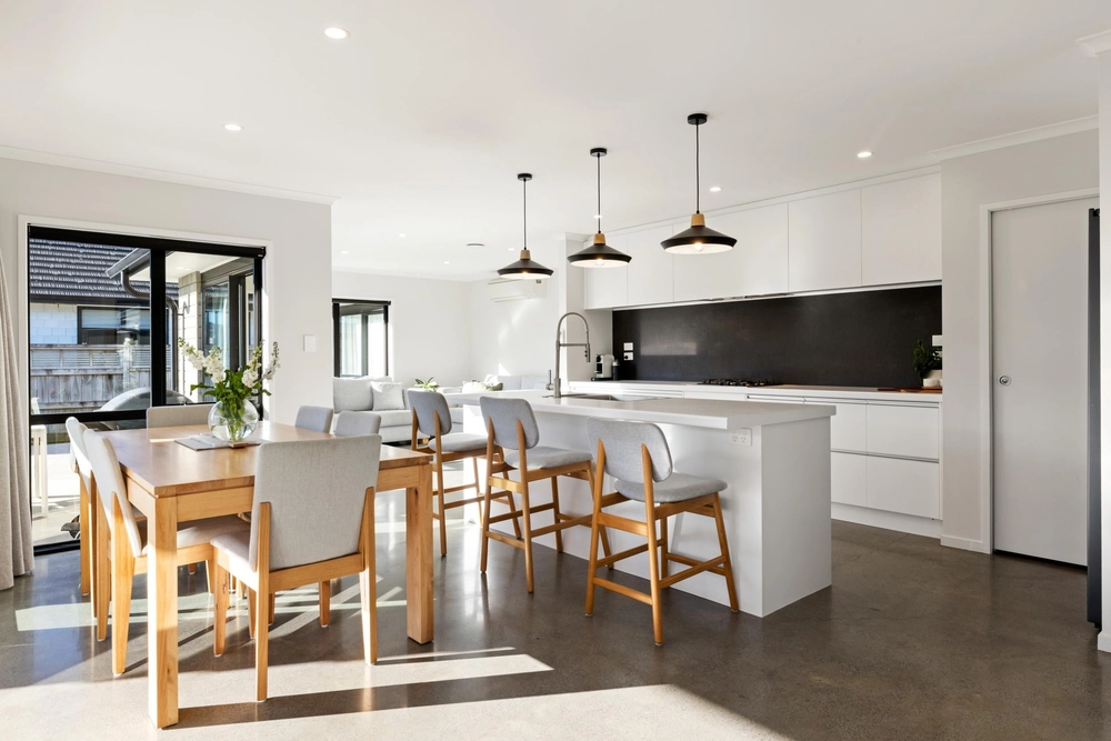 Photos of 23 Kingdon Street