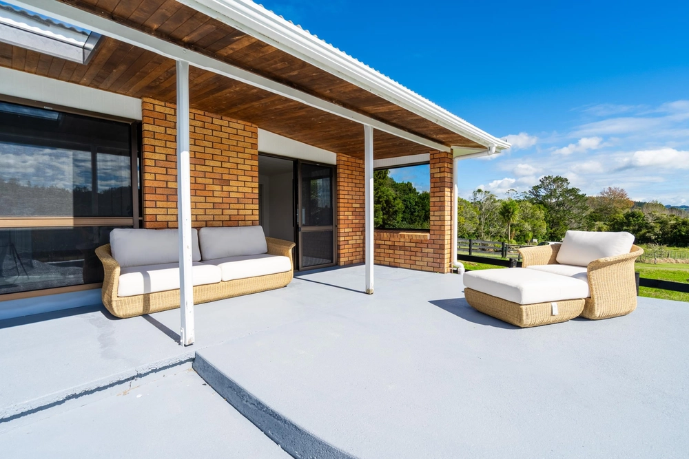 Photos of 382 Whareora Road