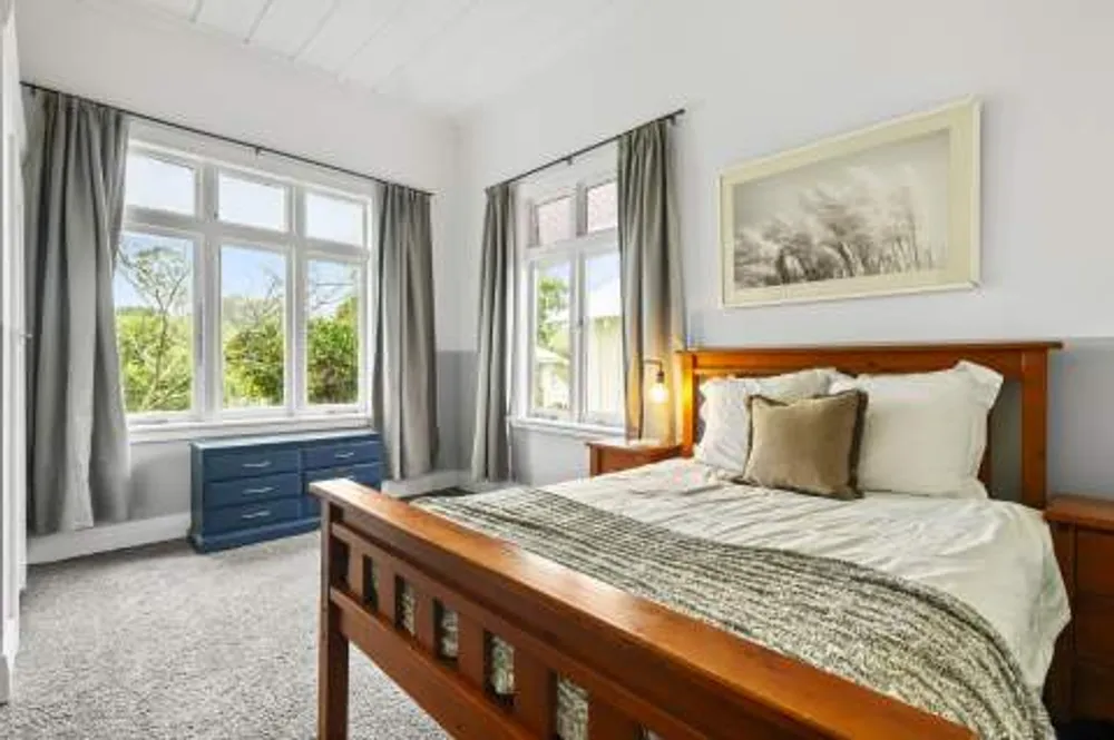 Photos of 52 Stewart Road