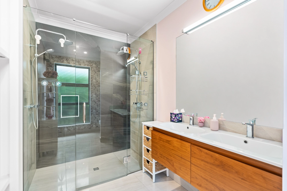 Photos of 11 Asheridge Place