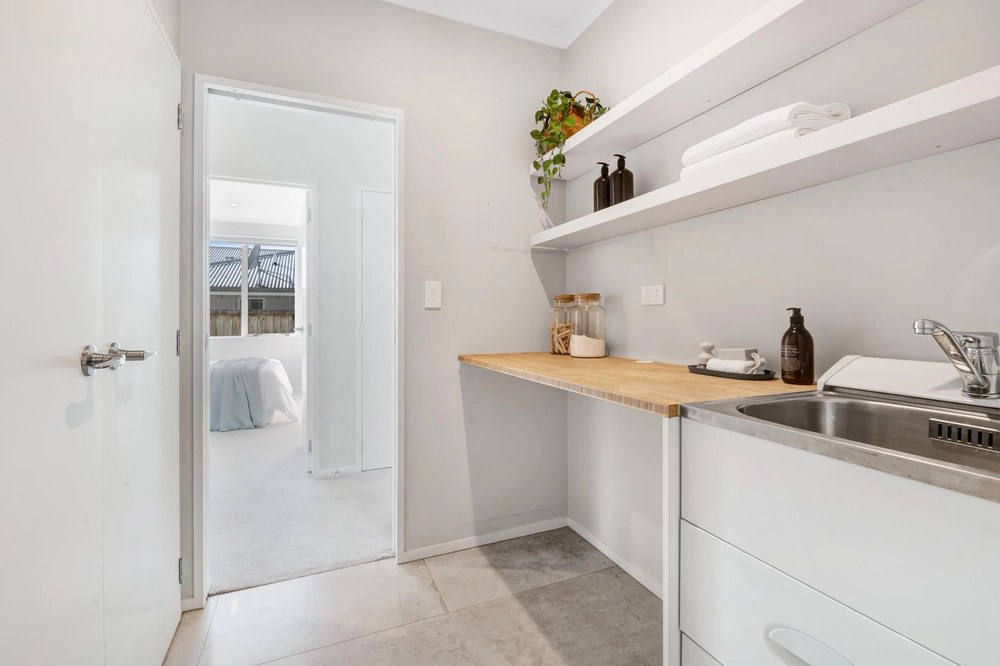 Photos of 26 Kukuwai Avenue