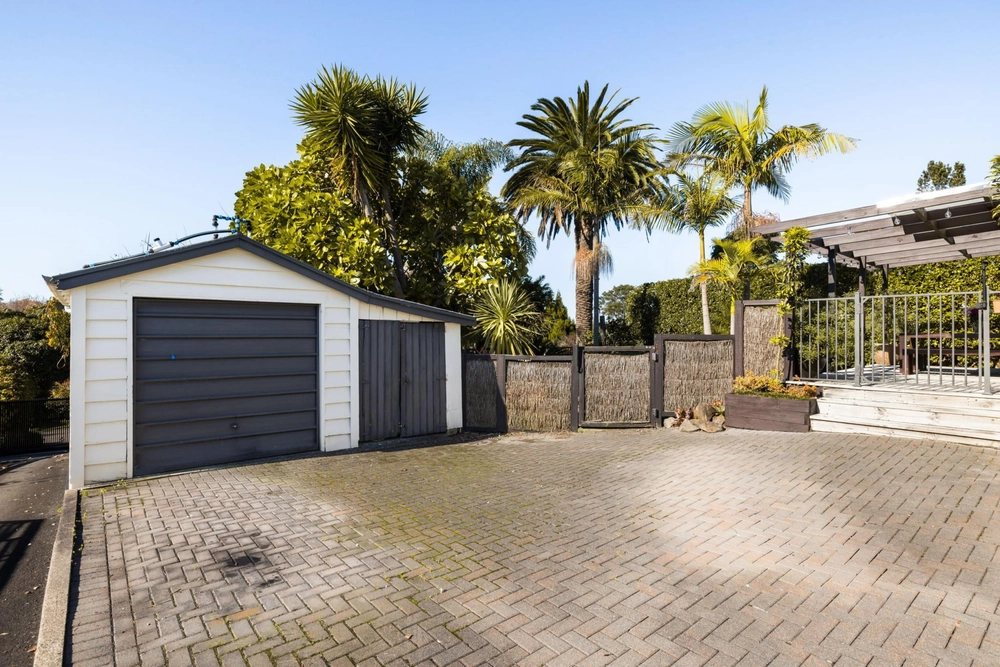 Photos of 5 Elizabeth Street