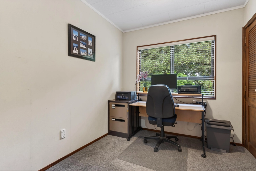Photos of 16 Rosella Place