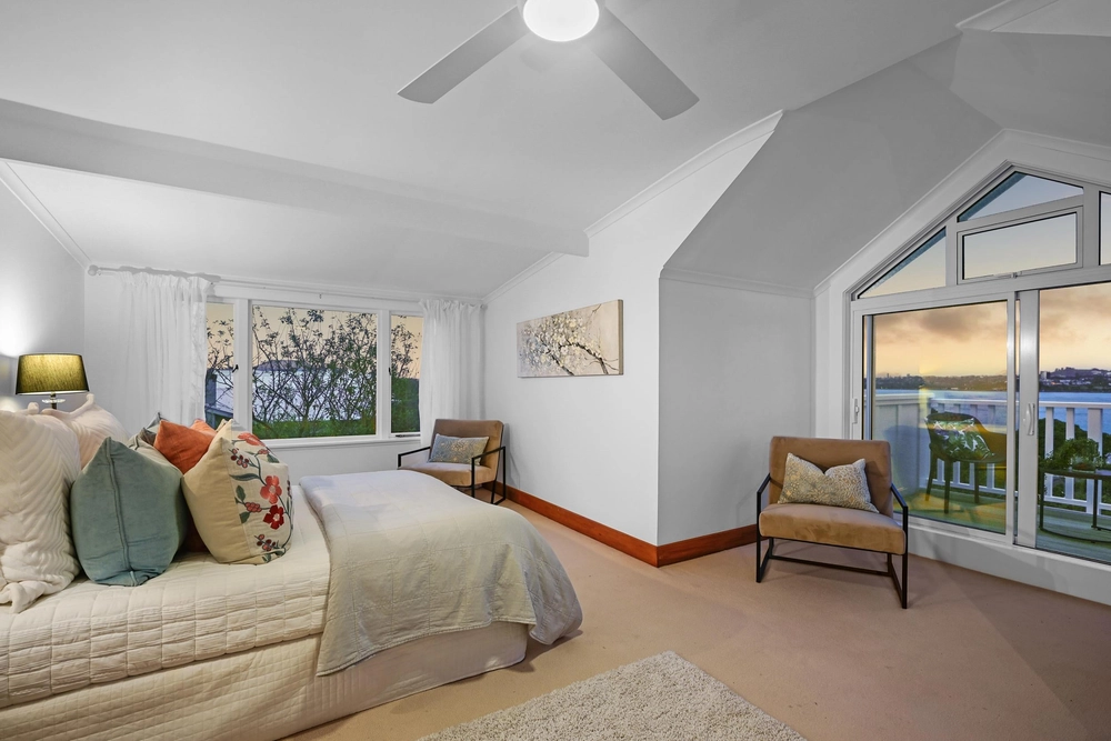 Photos of 59 Clarence Street
