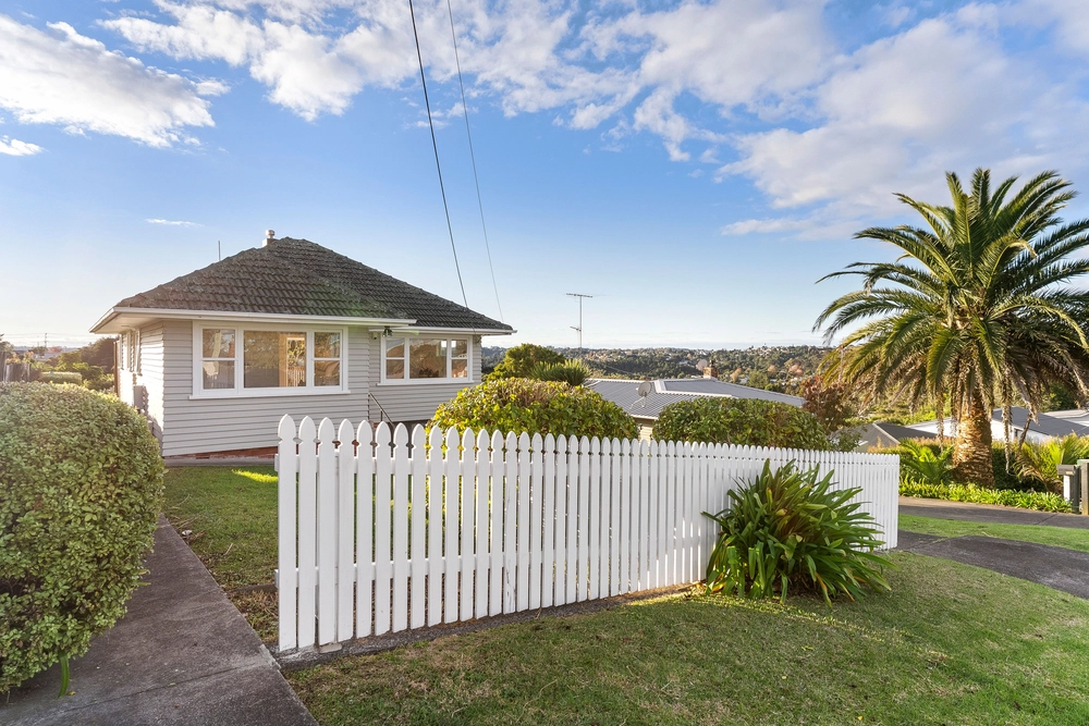 Photos of 94 Verran Road