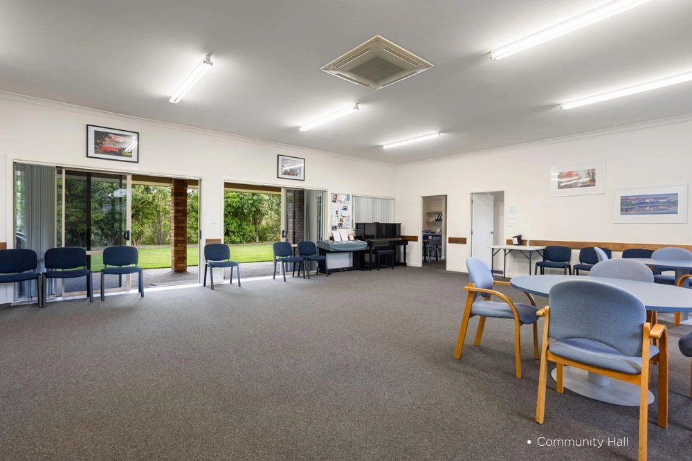 Photos of 55 Sovereign Isle Lane