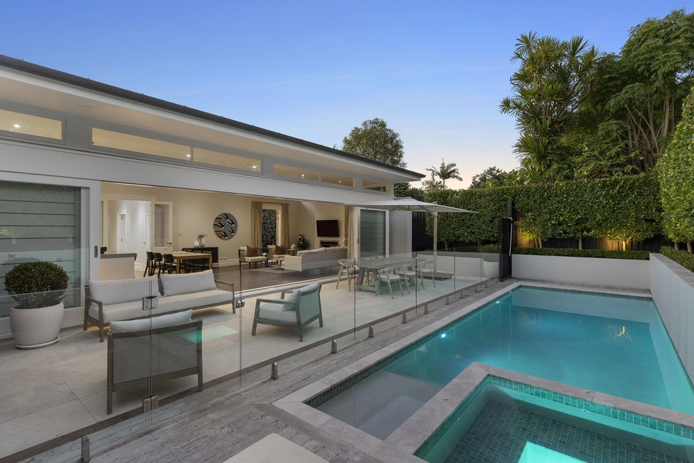 Photos of 16 Wilton Street
