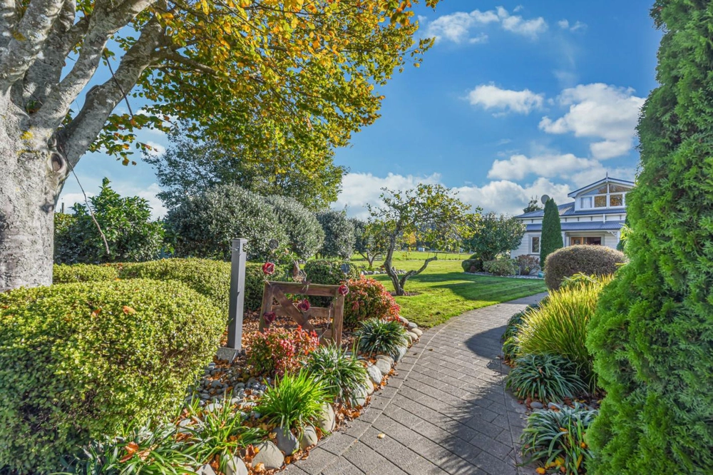 Photos of 355 Main Road Spring Grove