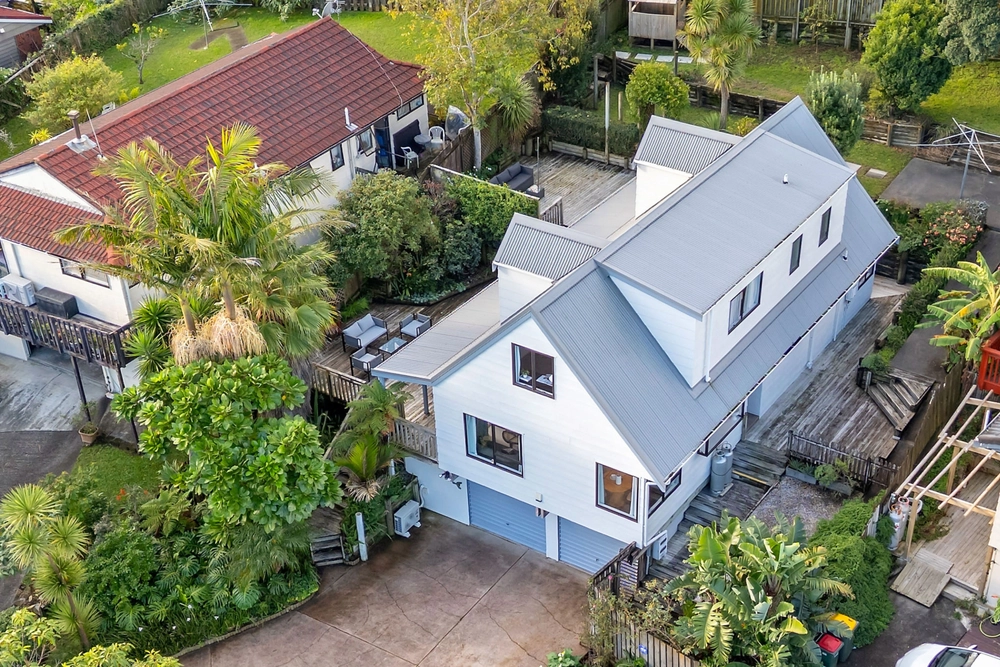 Photos of 5 Newport Place