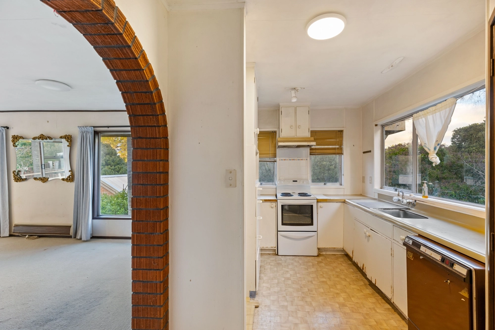 Photos of 273A Royal Road