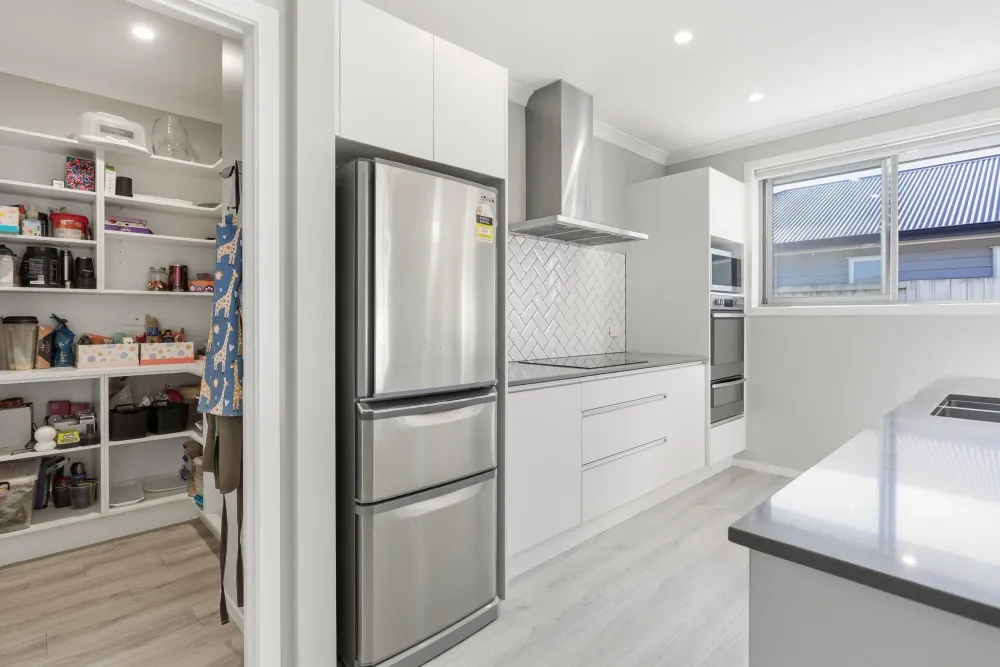 Photos of 6 Cassinia Close