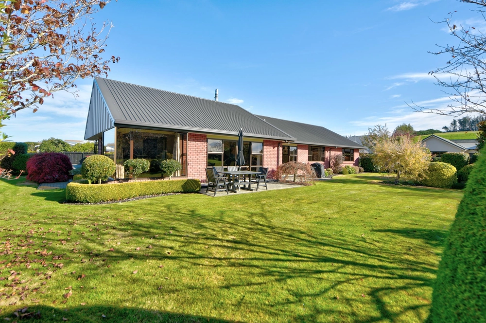Photos of 3 Raeburn Place