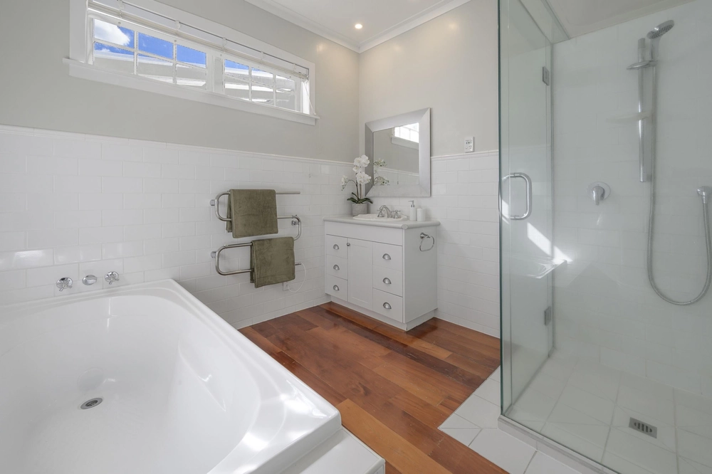 Photos of 9 Fourteenth Avenue