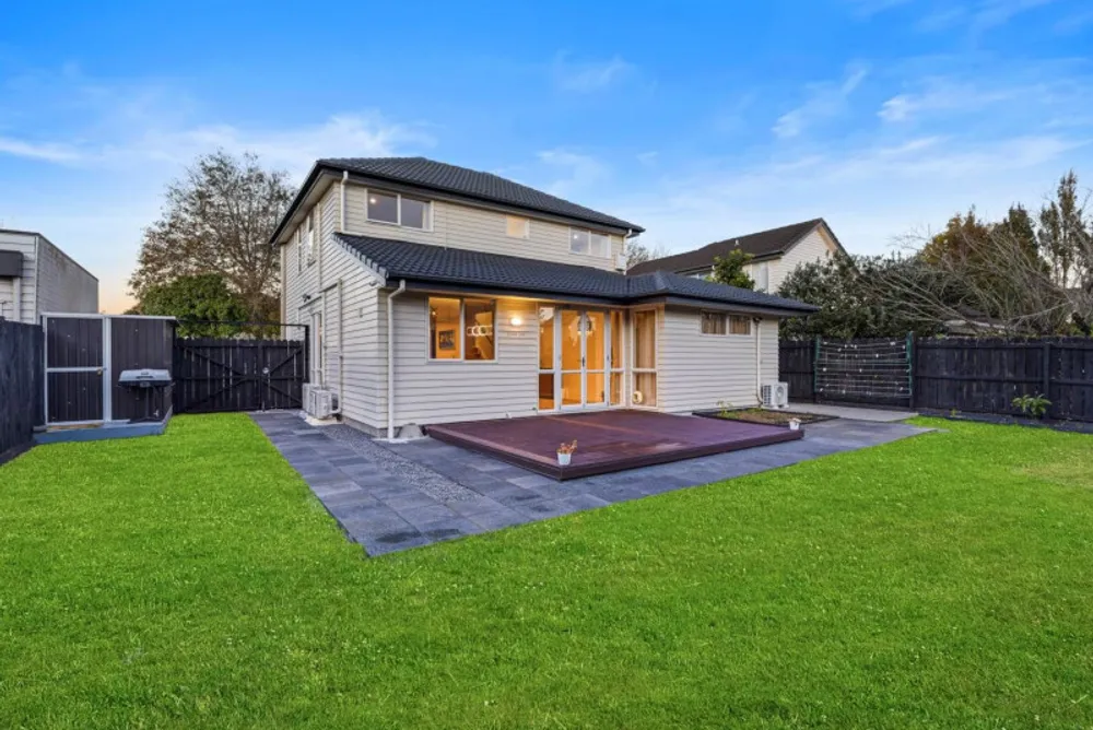 Photos of 7 Calumet Way