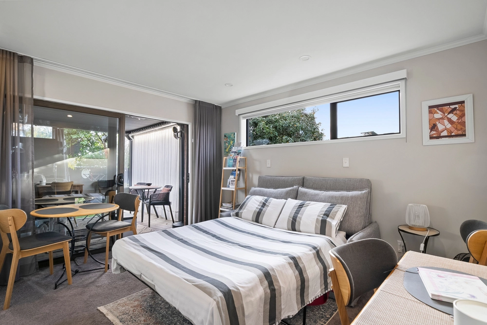 Photos of 212 Maidstone Road