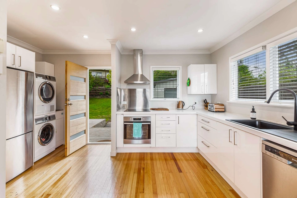 Photos of 4 brunner road