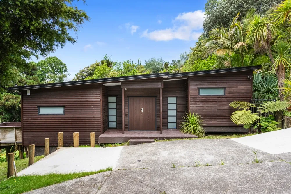 Photos of 19 Warner Park Avenue