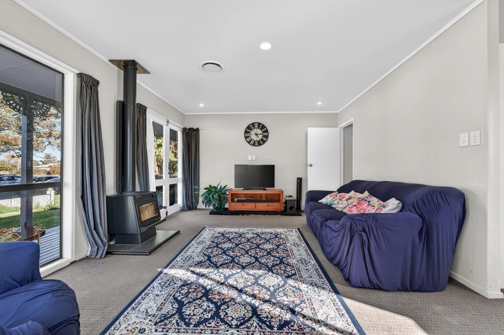 Photos of 1 Coventry Road