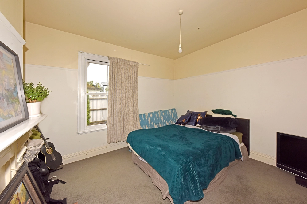 Photos of 22 Dickens Street