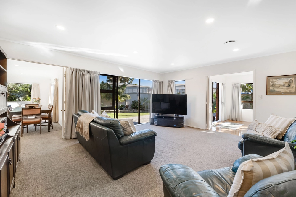 Photos of 20 Butley Drive
