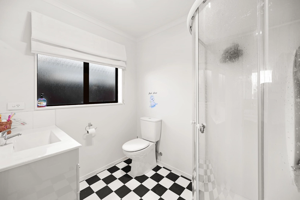 Photos of 9 Wembley Close