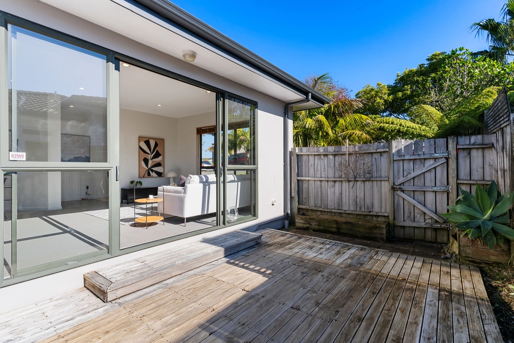 Photos of 11 Trotting Terrace