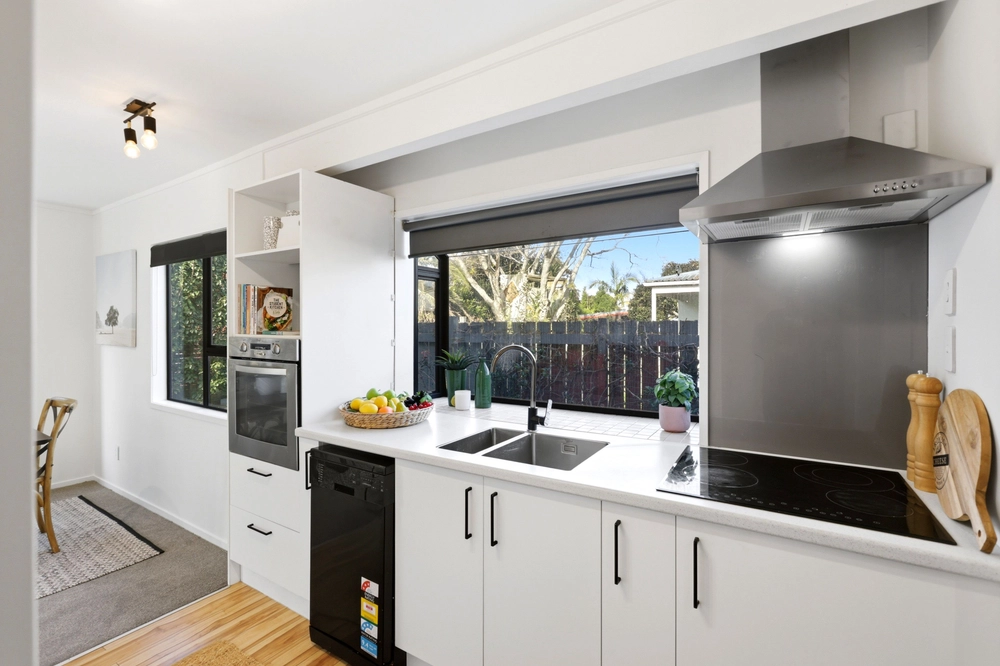 Photos of 111C Selwyn Street