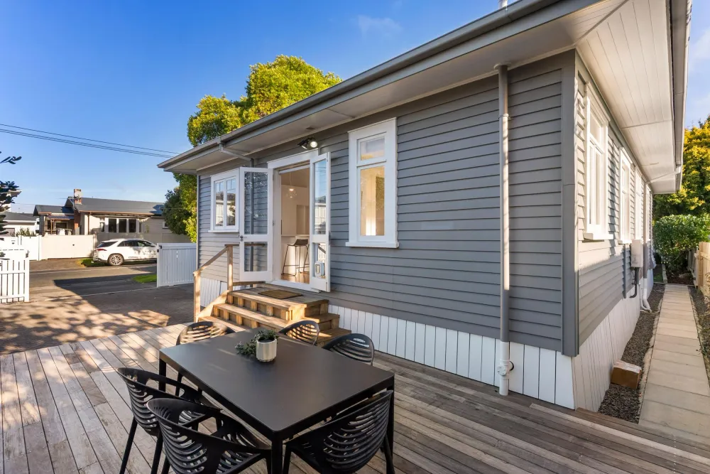 Photos of 85 Kiwi Road