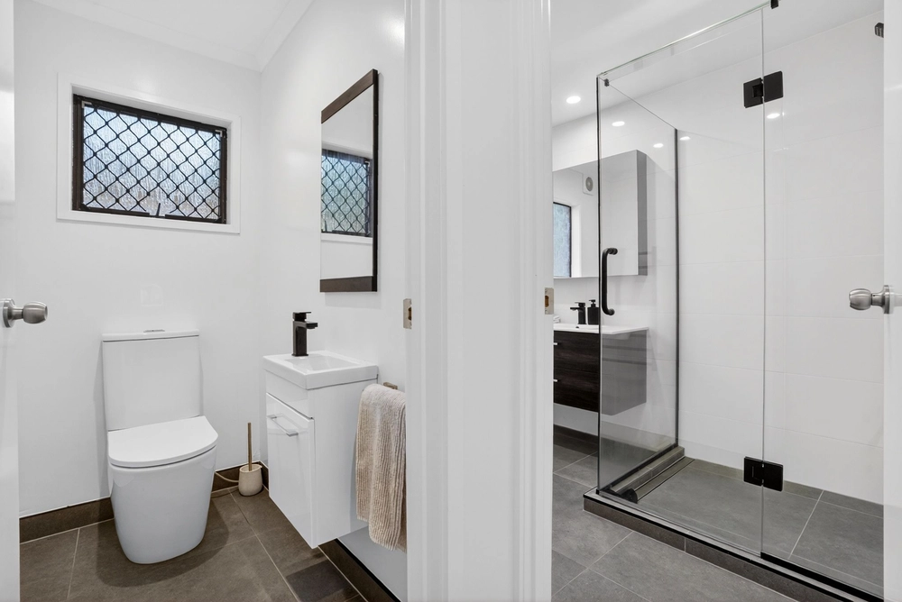Photos of 26 Baltimore Place