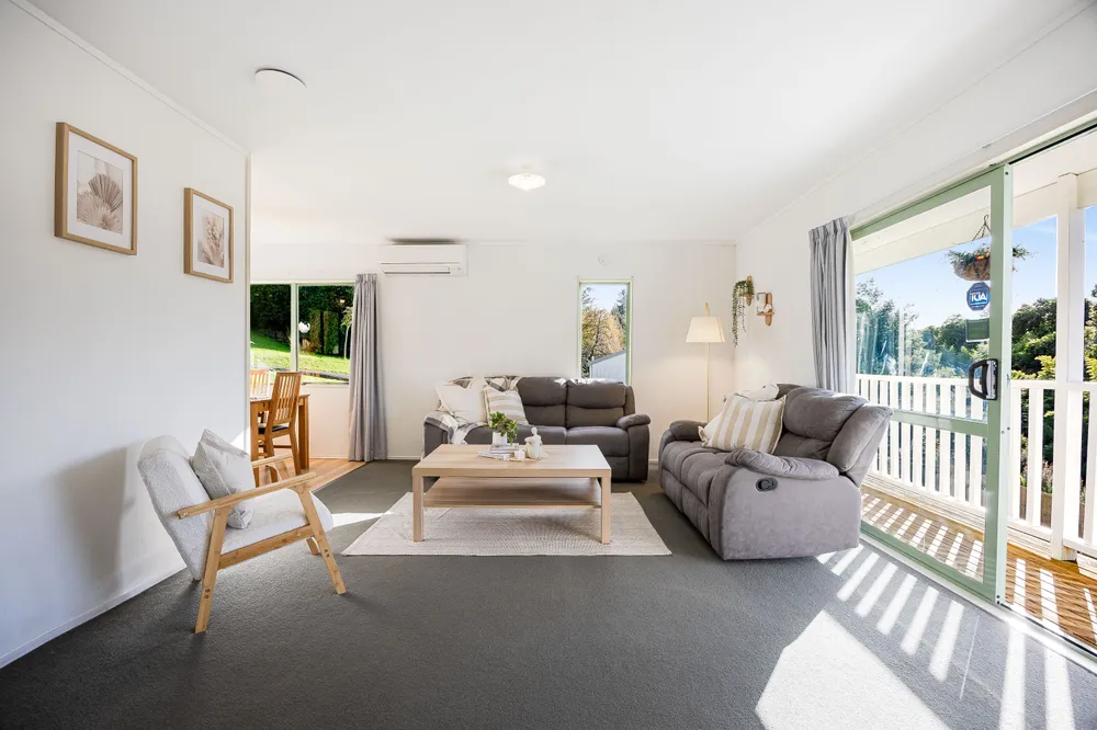 Photos of 85b Fairclough Road