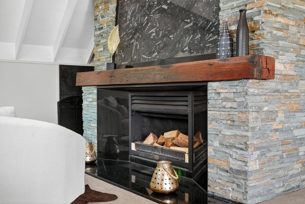Photos of 333 Tuhimata Road